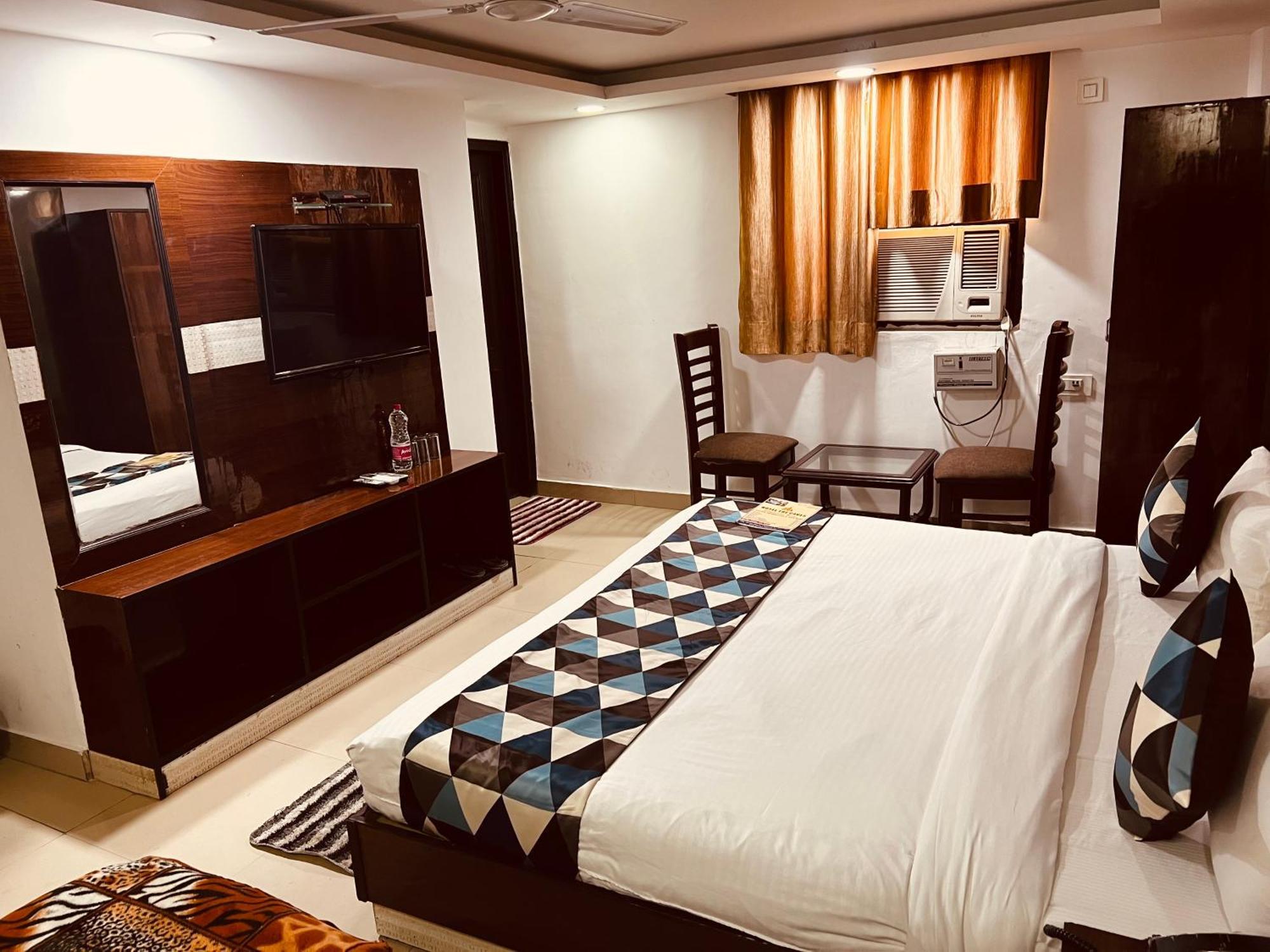 Hotel New Delhi Extérieur photo