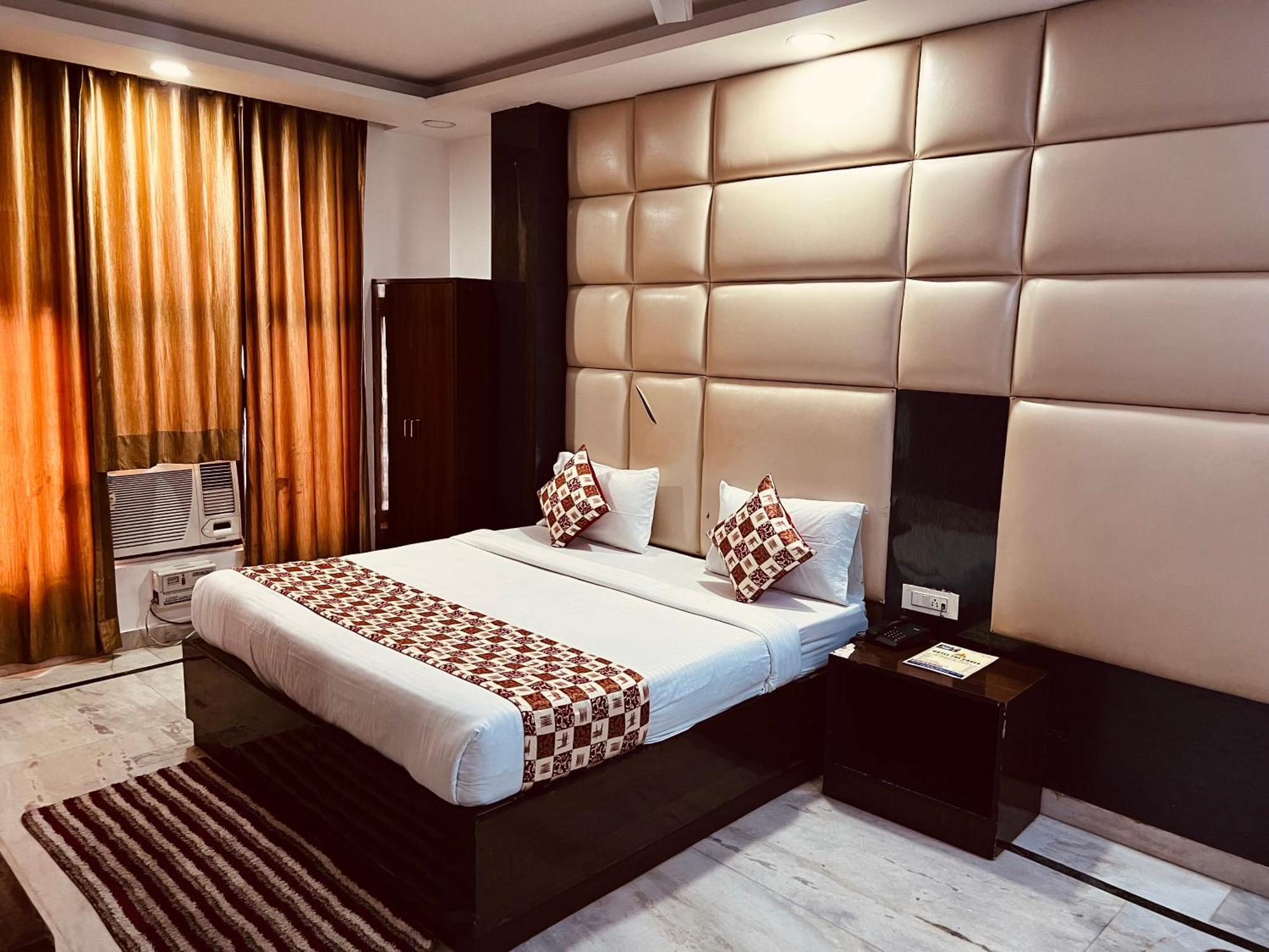 Hotel New Delhi Extérieur photo