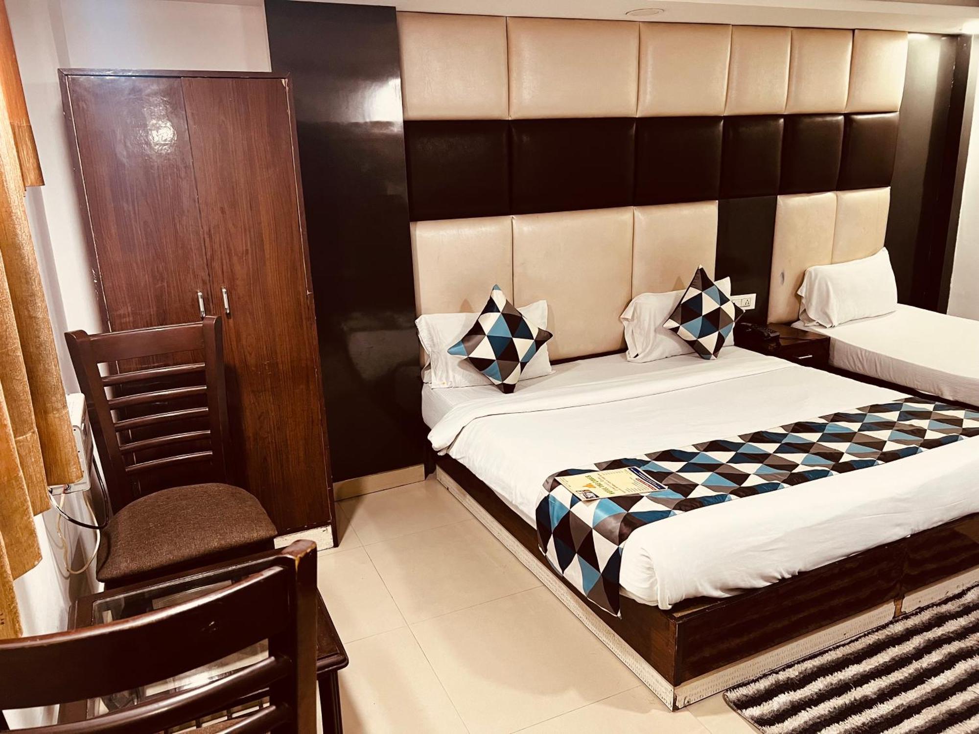 Hotel New Delhi Extérieur photo